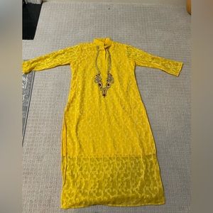 Mehndi kurti size large kameez
